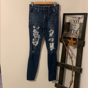 American Eagle Outfitters Women's Blue Distressed Jeans